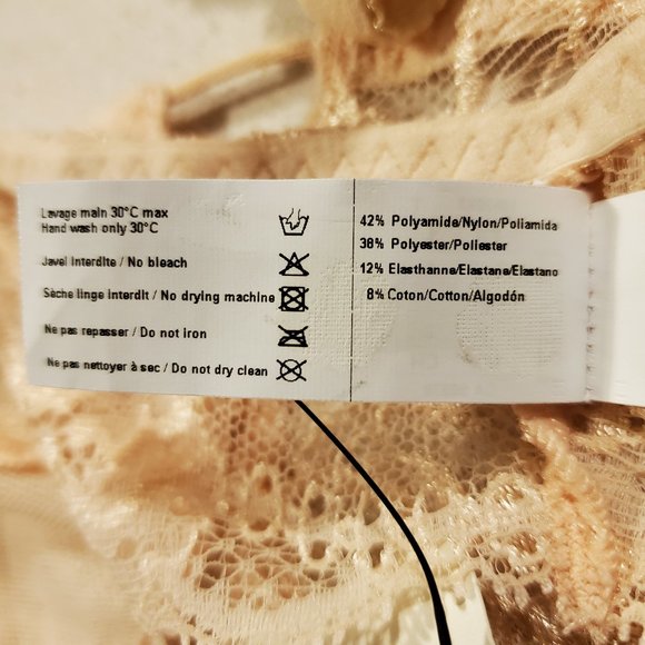 Simone Perele - Promesse Demi Bra & Tanga, Petal - 34B / S - Picture 7 of 7